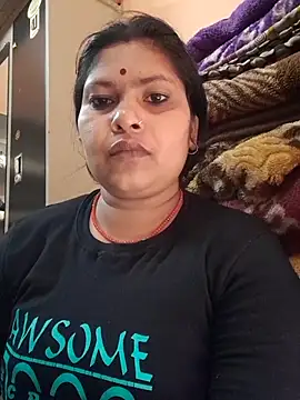 Snapshot of Punam_shekh chatting on 02-02-26, 06:23 Punam shekh online show from 02-02-26, 06:23