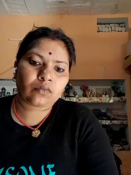 Snapshot of Punam_shekh chatting on 02-05-26, 06:40 Punam shekh online show from 02-05-26, 06:40