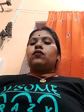 Snapshot of Punam_shekh chatting on 02-08-26, 02:31 Punam shekh online show from 02-08-26, 02:31