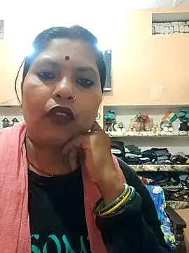 Snapshot of Punam_shekh chatting on 02-10-26, 12:53 Punam shekh online show from 02-10-26, 12:53