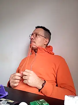 Henrytsuzuki online show from 02-01-26, 03:21