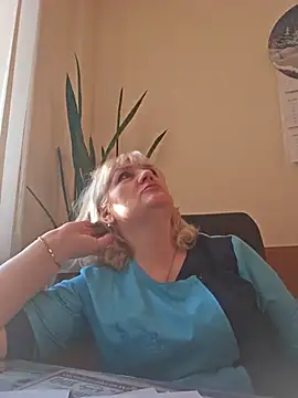 Snapshot of AliceStar333 chatting on 01-16-26, 06:50 AliceStar333 online show from 01-16-26, 06:50