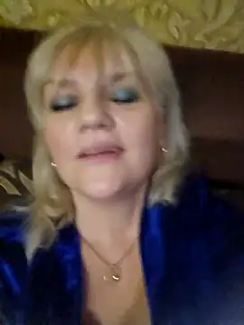 Snapshot of AliceStar333 chatting on 02-07-26, 02:54 AliceStar333 online show from 02-07-26, 02:54