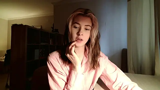 Snapshot of Dia_DeAmas chatting on 02-11-26, 01:27 Dia DeAmas online show from 02-11-26, 01:27