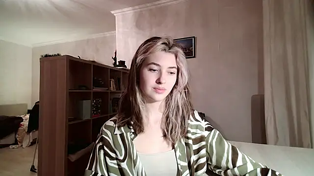 Snapshot of Dia_DeAmas chatting on 02-12-26, 02:56 Dia DeAmas online show from 02-12-26, 02:56