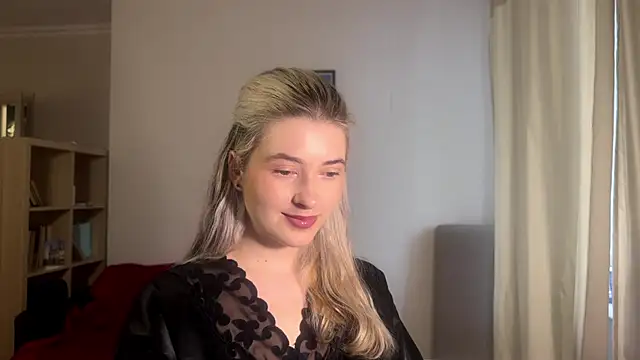 Dia DeAmas online show from 06-13-26, 01:42