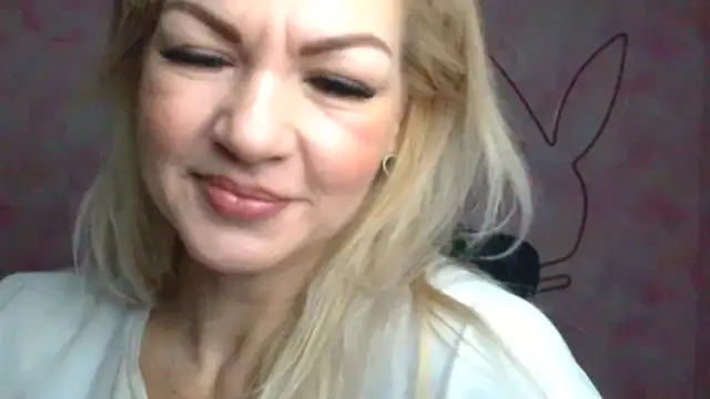 Snapshot of Madonna_Fire chatting on 03-15-26, 07:03 Madonna Fire online show from 03-15-26, 07:03