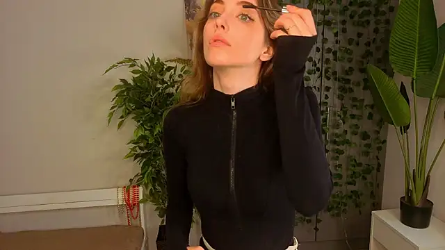 Snapshot of BrianneMallory chatting on 02-08-26, 06:06 BrianneMallory online show from 02-08-26, 06:06