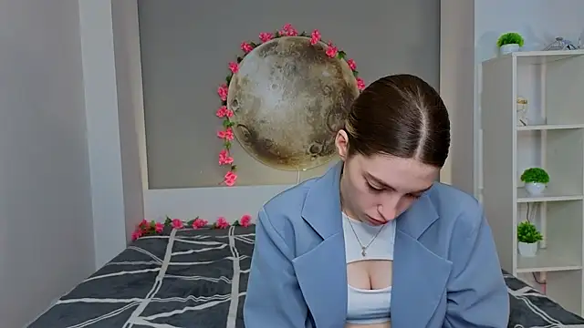 Snapshot of BrianneMallory chatting on 02-15-26, 06:10 BrianneMallory online show from 02-15-26, 06:10