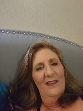 Snapshot of HotAzMilf chatting on 02-23-26, 07:28 HotAzMilf online show from 02-23-26, 07:28