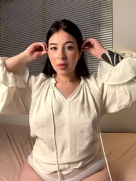 Snapshot of evelynrosess1 chatting on 01-14-26, 11:20 evelynrosess1 online show from 01-14-26, 11:20