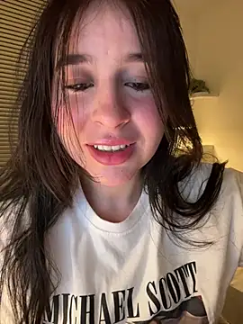 evelynrosess1 online show from 03-26-26, 04:29