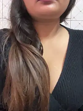 Snapshot of Curvy_Anaya chatting on 01-17-26, 06:40 Curvy Anaya online show from 01-17-26, 06:40