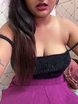 Snapshot of Curvy_Anaya chatting on 03-10-26, 07:24 Curvy Anaya online show from 03-10-26, 07:24