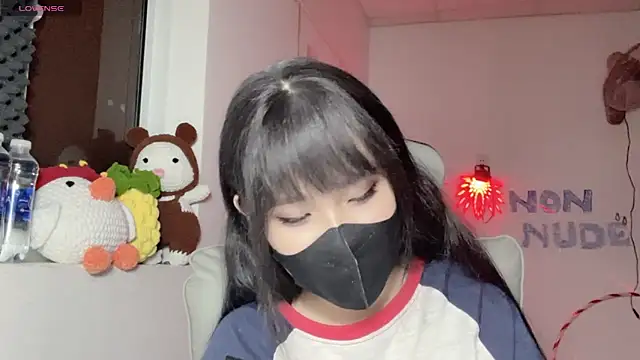 Snapshot of Tieu-May chatting on 07-04-26, 10:05 Tieu-May online show from 07-04-26, 10:05