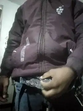 Snapshot of sexyboy_917 chatting on 01-17-26, 03:22 sexyboy 917 online show from 01-17-26, 03:22