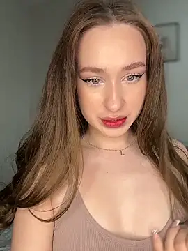 Snapshot of cuteeyesbaby chatting on 02-10-26, 02:15 cuteeyesbaby online show from 02-10-26, 02:15