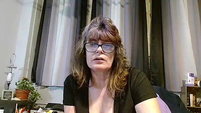 ladylavende3 online show from 02-22-25, 06:17