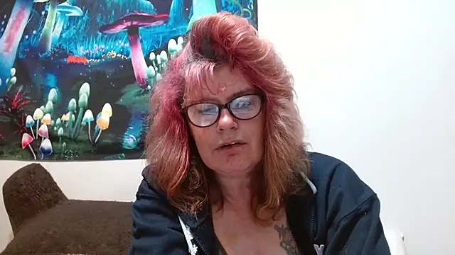 ladylavende3 online show from 11-21-25, 04:27