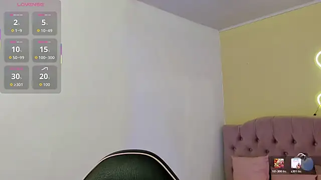 Snapshot of IRINA_TAY1 chatting on 01-10-26, 02:57 IRINA TAY1 online show from 01-10-26, 02:57