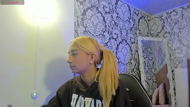 Snapshot of IRINA_TAY1 chatting on 02-25-26, 03:16 IRINA TAY1 online show from 02-25-26, 03:16