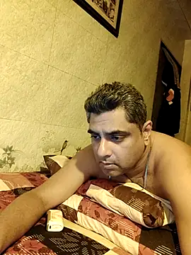 Snapshot of hardnhornybull chatting on 03-08-26, 08:56 hardnhornybull online show from 03-08-26, 08:56