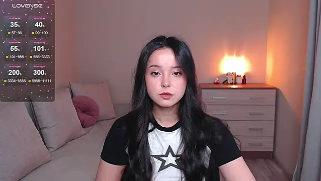 Snapshot of lia_hetty chatting on 10-06-25, 02:14 lia hetty online show from 10-06-25, 02:14