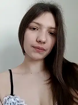 LunaTori456 online show from 03-11-26, 08:20