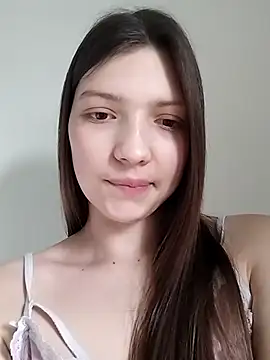 LunaTori456 online show from 04-06-26, 11:11