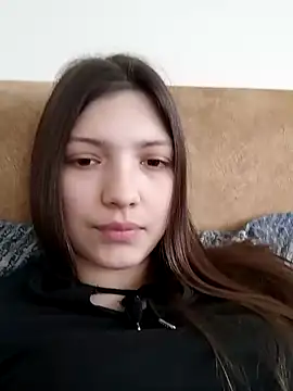 LunaTori456 online show from 04-15-26, 09:27