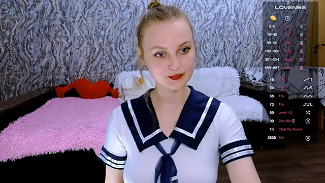 Chloe muar online show from 05-10-26, 07:52