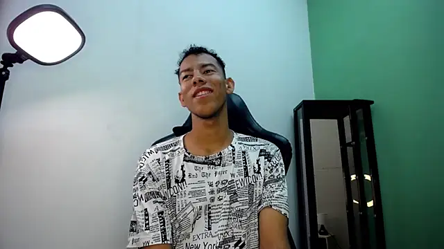 Tupac D online show from 01-09-26, 03:31