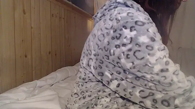 saraswirls69xh online show from 11-18-25, 11:26