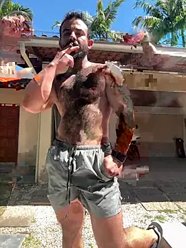 Snapshot of miniman99 chatting on 02-18-26, 01:18 miniman99 online show from 02-18-26, 01:18