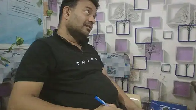 KUMA 500 online show from 02-02-26, 02:32