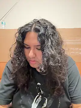 Snapshot of Angeliccreamyrican chatting on 02-06-26, 05:45 Angeliccreamyrican online show from 02-06-26, 05:45