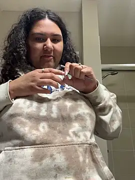 Snapshot of Angeliccreamyrican chatting on 03-04-26, 07:03 Angeliccreamyrican online show from 03-04-26, 07:03