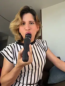 milablossom01 online show from 06-14-26, 05:48