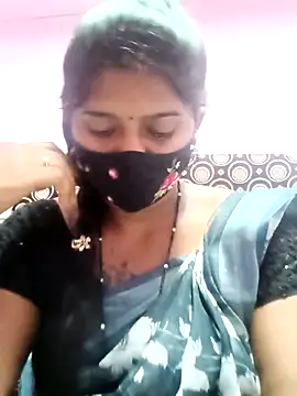 Tamil Hot Anu online show from 04-28-26, 12:42