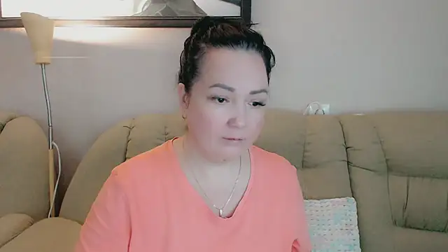 infinity loveliness online show from 11-16-25, 07:36