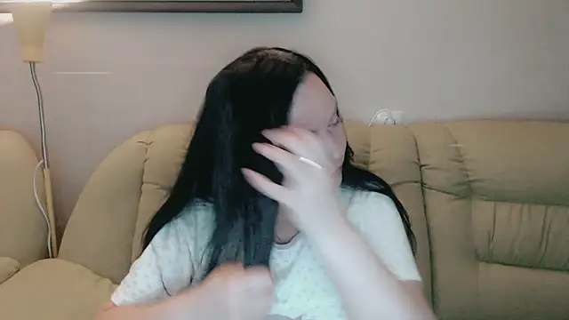 Snapshot of infinity_loveliness chatting on 12-15-25, 10:41 infinity loveliness online show from 12-15-25, 10:41