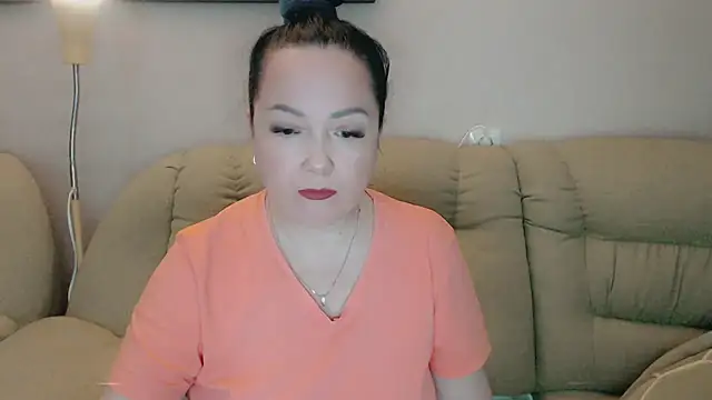 Snapshot of infinity_loveliness chatting on 01-13-26, 06:18 infinity loveliness online show from 01-13-26, 06:18