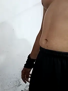 Snapshot of ravi18122 chatting on 02-07-26, 05:16 ravi18122 online show from 02-07-26, 05:16