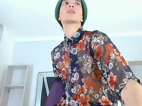 sora jun online show from 04-29-26, 01:32