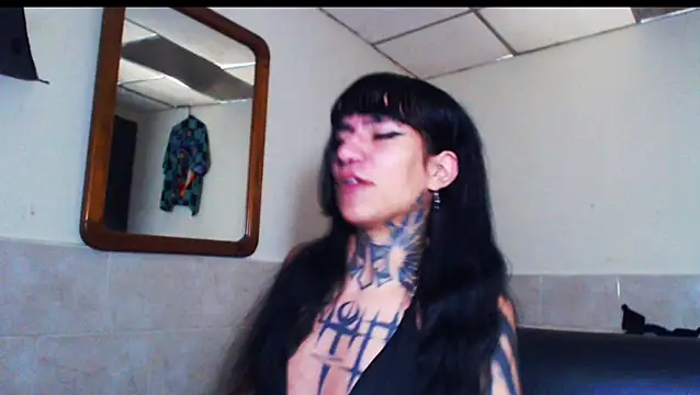 jazmin wolf online show from 01-07-26, 12:18