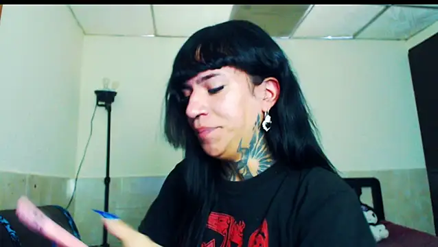 jazmin wolf online show from 02-26-26, 12:15