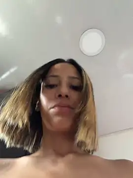 vicky bass  online show from 07-17-26, 05:29