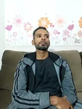 Snapshot of moreno_alpha_br chatting on 06-03-26, 12:02 moreno alpha br online show from 06-03-26, 12:02