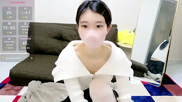 Snapshot of Rui-chaaan chatting on 03-04-26, 10:21 Rui-chaaan online show from 03-04-26, 10:21