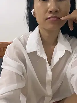 Snapshot of siorin_24 chatting on 06-07-26, 08:23 siorin 24 online show from 06-07-26, 08:23